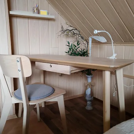 Barbara Haz ヘーヴィーズ